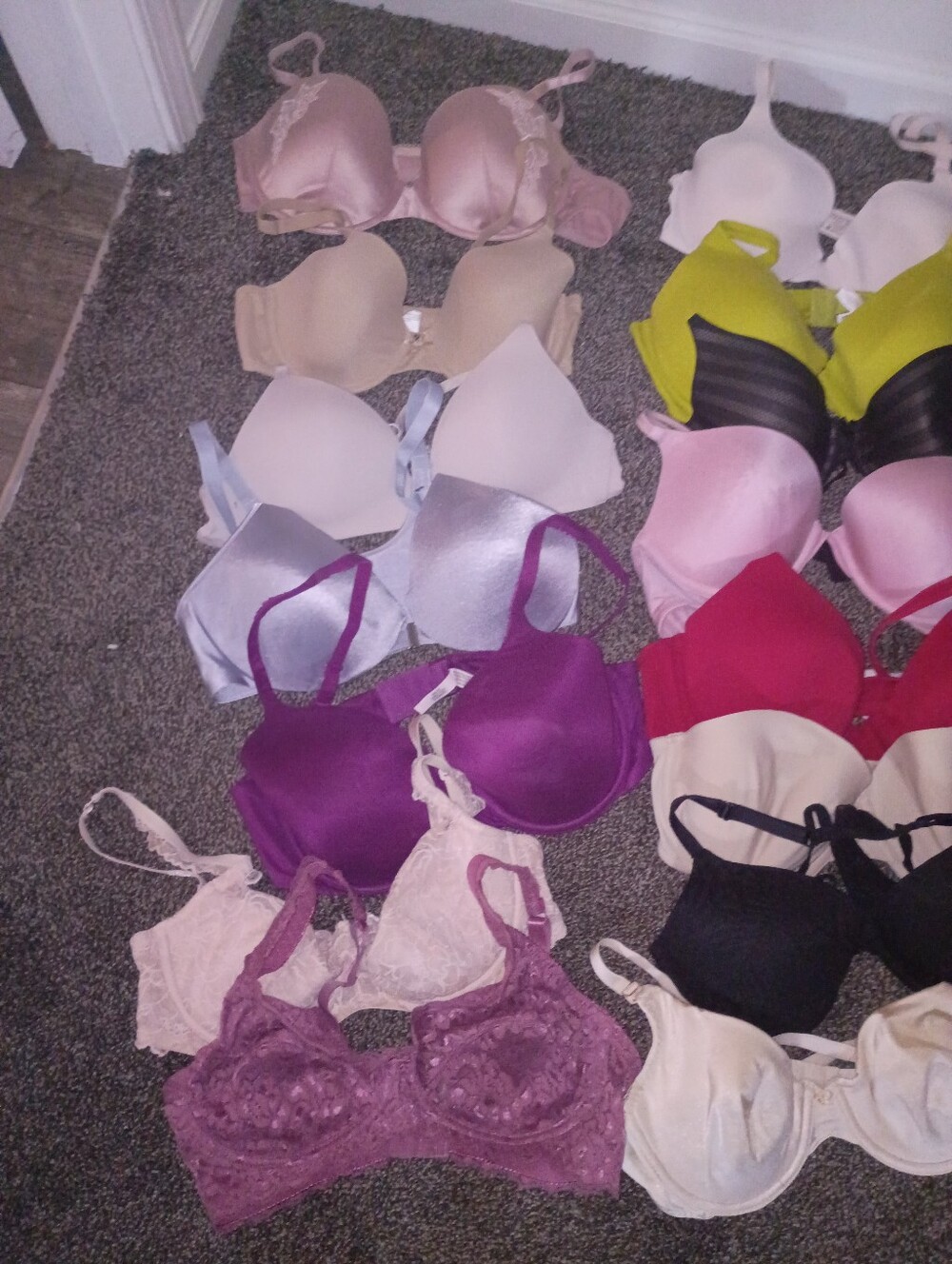 Victoria Secret Bras - Picture 2 of 11